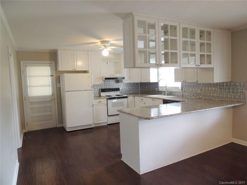 413 Stokes Dr #14, Clover, SC 29710