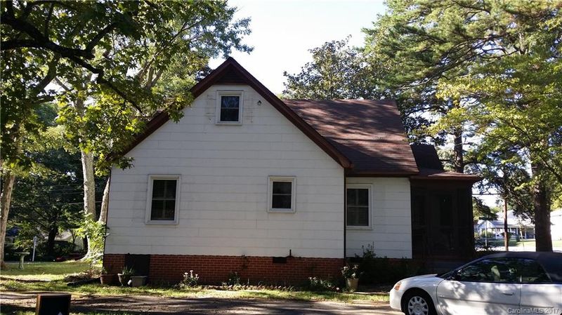1704 Central Dr #9-12, Kannapolis, NC 28083