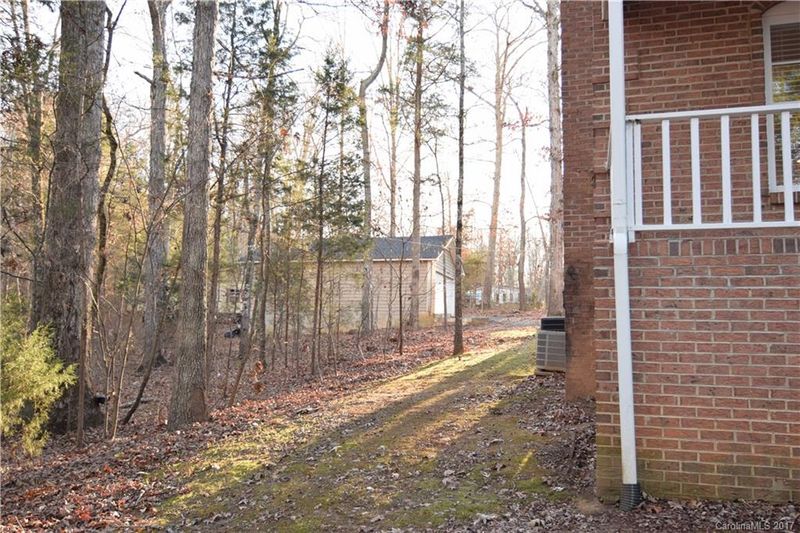 1860 Wickersham Rd, Midland, NC 28107