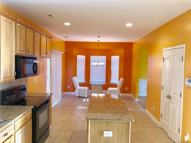 1057 Arrowhead Dr, Concord, NC 28025