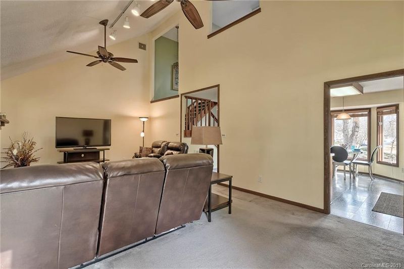 8420 Live Oak Rd, Harrisburg, NC 28075