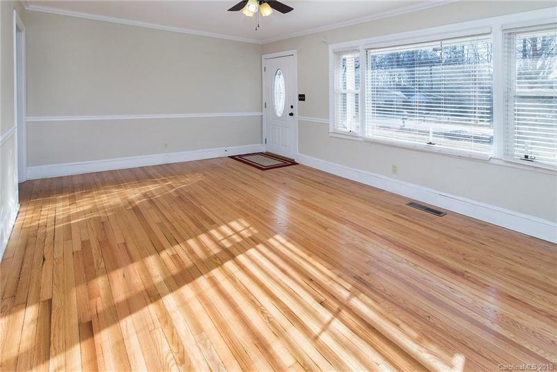 8525 Williamsburg Cir, Huntersville, NC 28078
