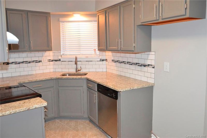 8300 Strawberry Point Dr #7, Charlotte, NC 28215