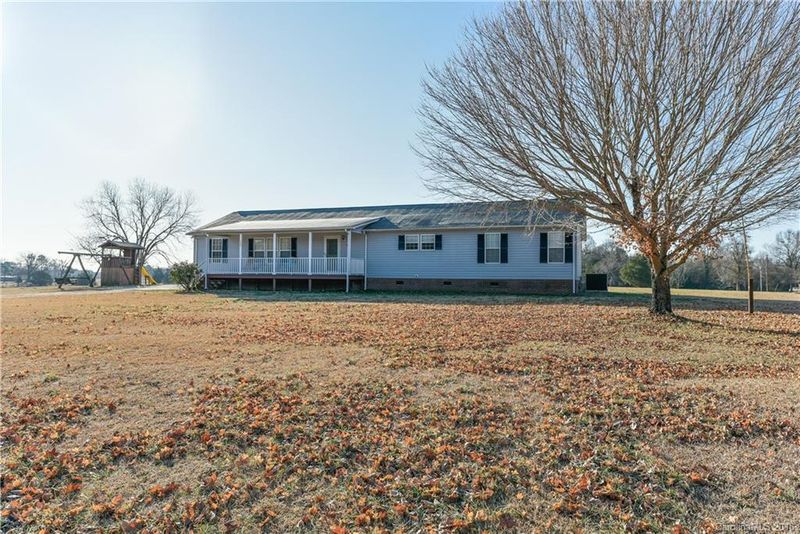 566 Monticello Rd, Lancaster, SC 29720