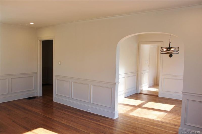 3021 Park Rd, Charlotte, NC 28209