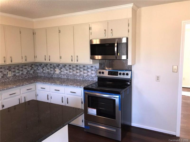 108 Bratton St, Clover, SC 29710