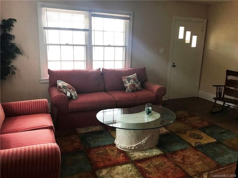 216 Killian Rd, Stanley, NC 28164
