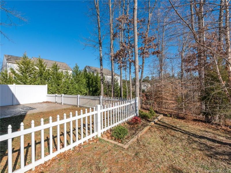 1111 Williamstown Rd, Matthews, NC 28105
