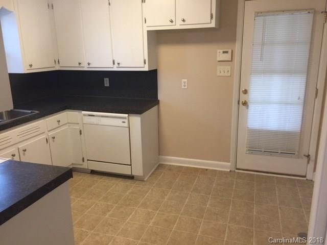 633 N Bost St, Statesville, NC 28677