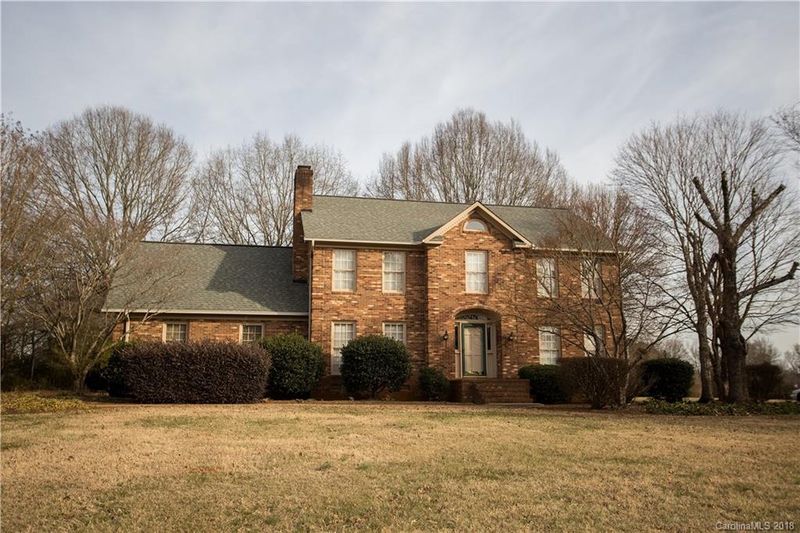 3648 Chelwood Dr, Concord, NC 28027