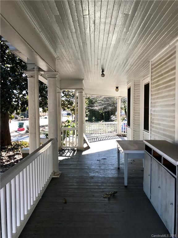 436 N Main Ave, Newton, NC 28658