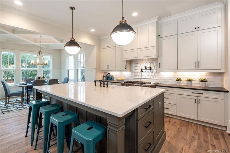 512 Mcalway Rd, Charlotte, NC 28211