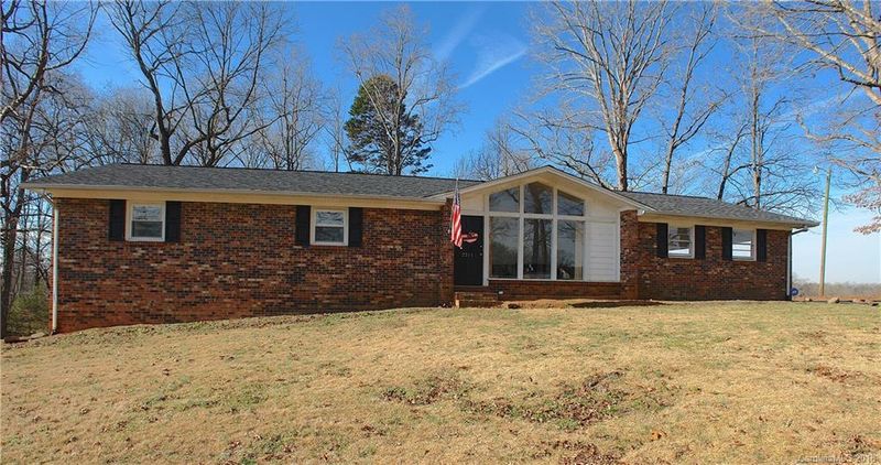 2211 Cat Square Rd, Vale, NC 28168