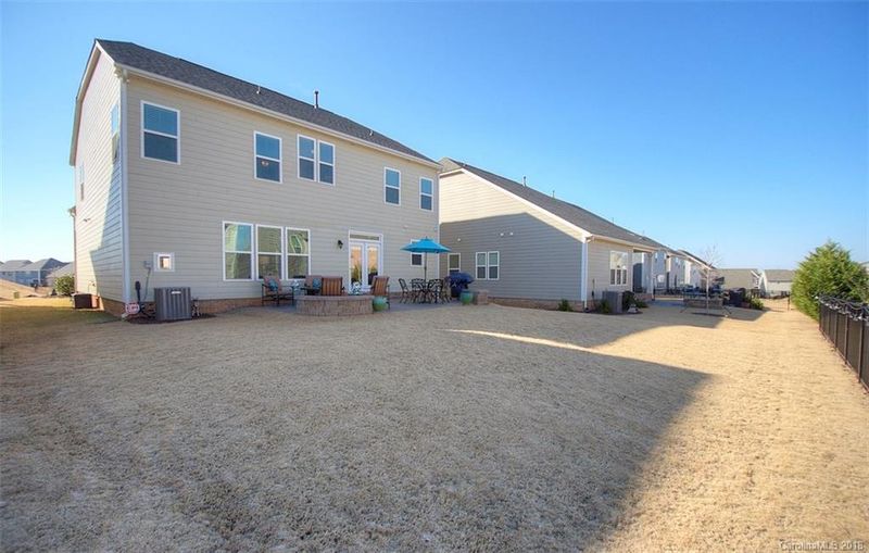 1018 Kensley Dr, Waxhaw, NC 28173
