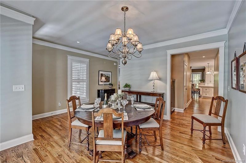 1916 Chestnut Hill Dr, Tega Cay, SC 29708