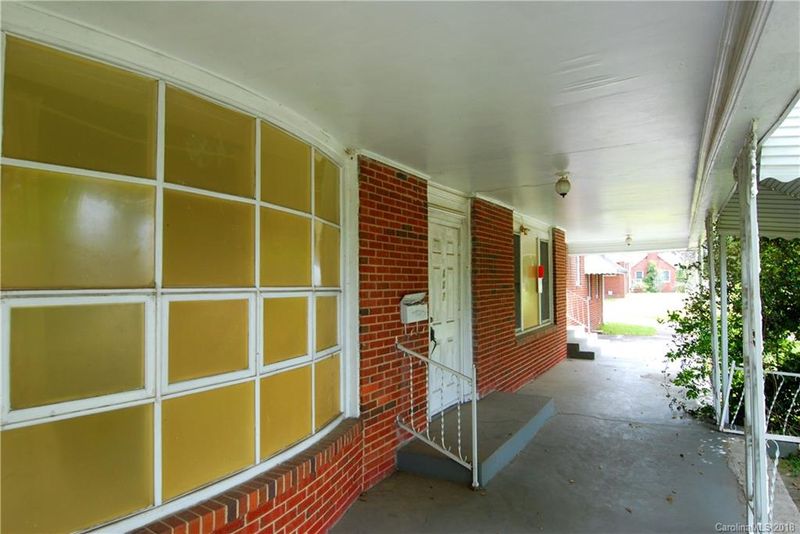 407 White St, Lancaster, SC 29720