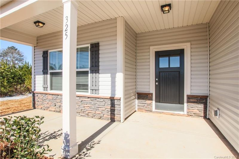 325 Wyndham Forest Cir, Midland, NC 28107