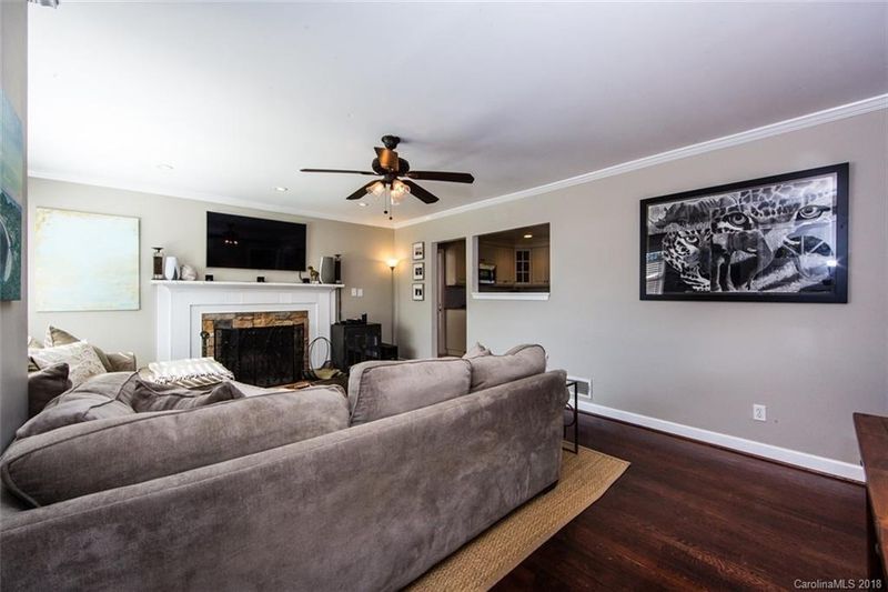 723 Brockbank Rd, Charlotte, NC 28209