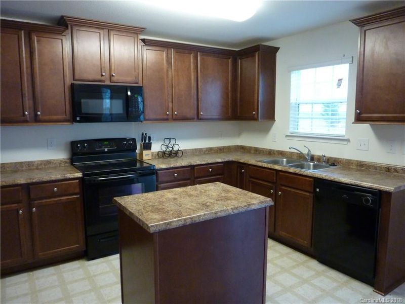 1934 Stoney Point Cir, Monroe, NC 28112