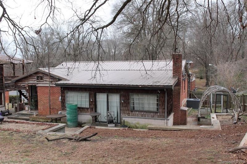 708 Gallagher St, Charlotte, NC 28208