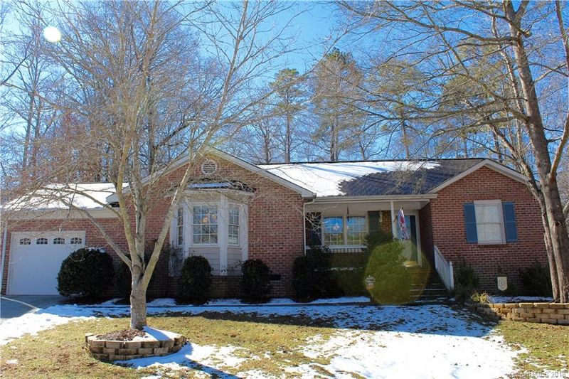 153 Antelope Dr, Mount Holly, NC 28120
