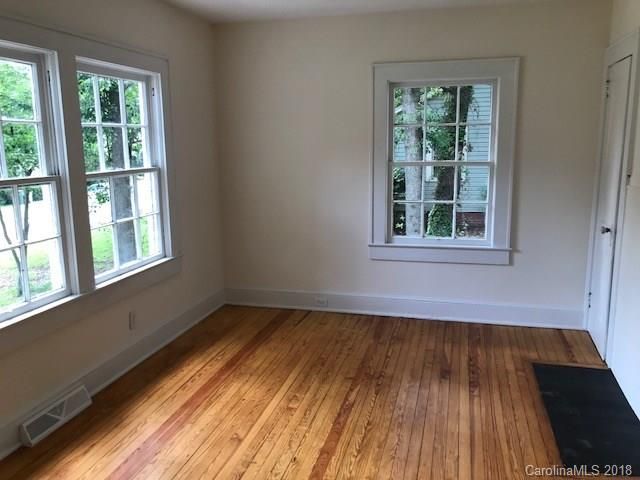 612 4th Ave, Gastonia, NC 28054