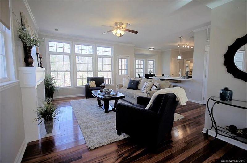21136 Harken Dr #12, Cornelius, NC 28031