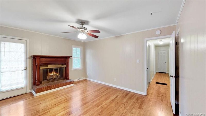 6443 Summerlin Pl, Charlotte, NC 28226