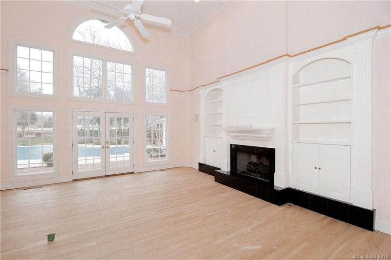 11747 Dan Maples Dr, Charlotte, NC 28277