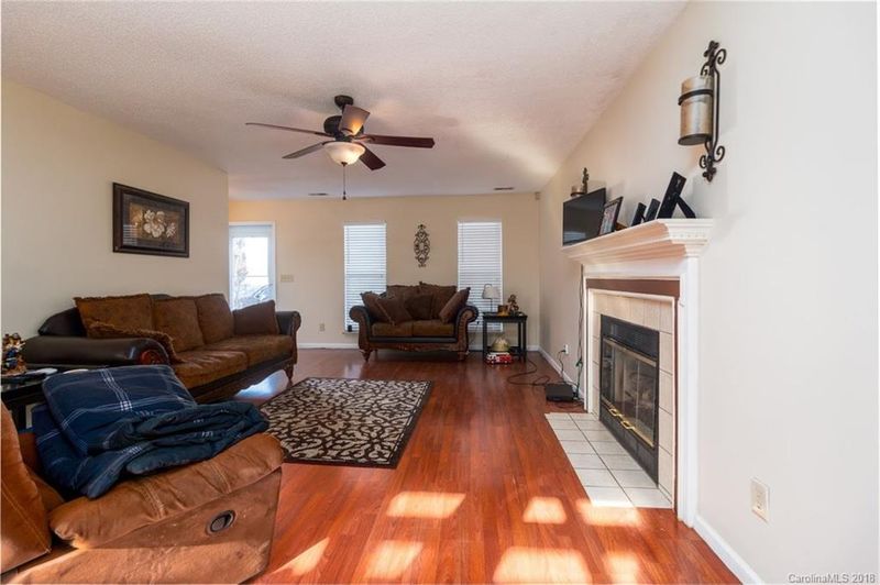 2543 Evermore Cir, Kannapolis, NC 28081
