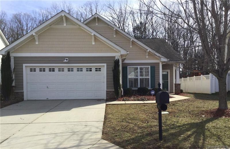 680 Goldflower Dr, Rock Hill, SC 29732
