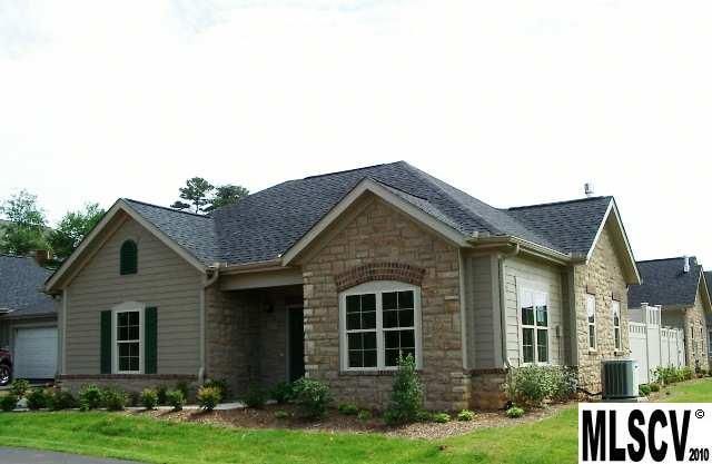 805C Wynnshire Dr #7C, Hickory, NC 28601