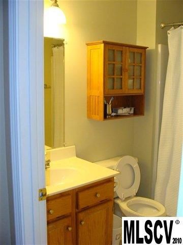 5101 Gold Leaf Trl, Conover, NC 28613