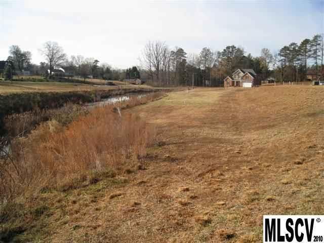 1063 12th Ave Dr NW #16, Hickory, NC 28601