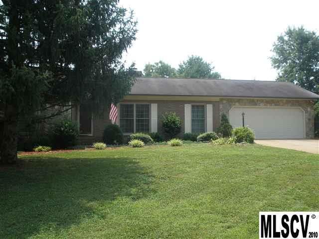 4915 Birch Cir, Hickory, NC 28602
