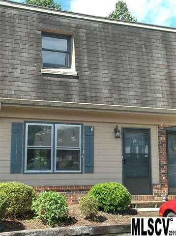 228 14th Avenue Dr SE #I, Hickory, NC 28602