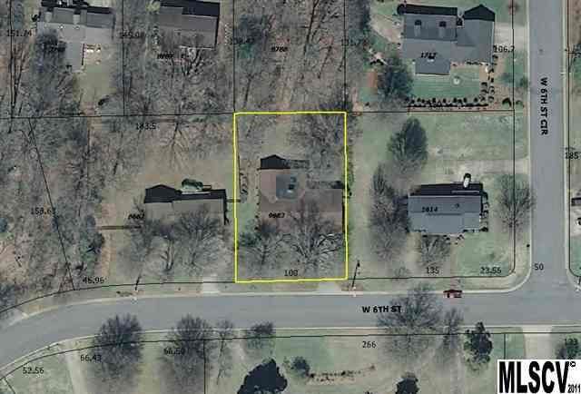 810 W 6th St, Newton, NC 28658