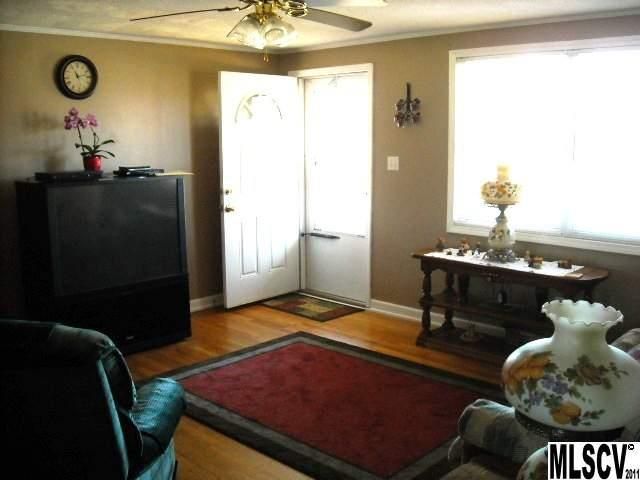 1345 19th St SW, Hickory, NC 28602