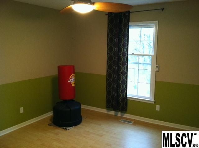 3510 Scott Ct, Newton, NC 28658