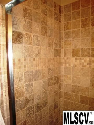 304 11th St NW, Conover, NC 28613