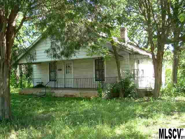 2135 N Thomas Ave, Newton, NC 28658