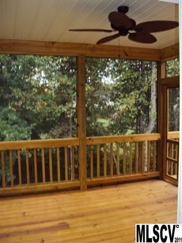 1172 Edgefield Ln, Newton, NC 28658