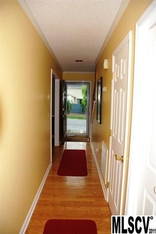 815 21st Ave NE, Hickory, NC 28601