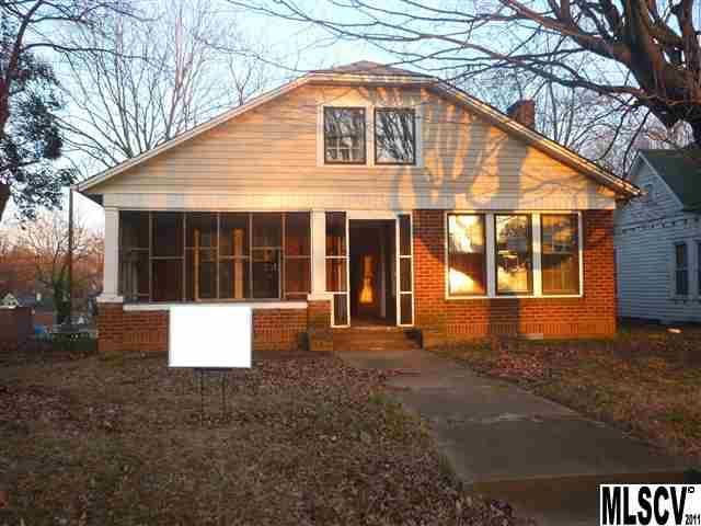 341 3rd St SE, Hickory, NC 28602