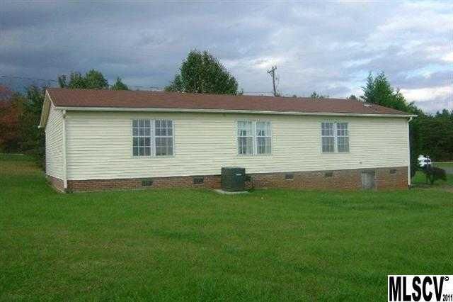 7731 River Bend Rd, Claremont, NC 28610