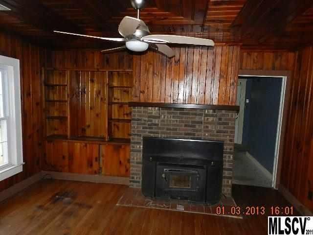 1860 16th Ave 16th Ave Ln NW, Hickory, NC 28602