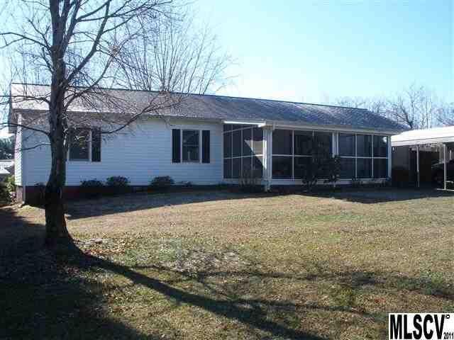 1924 19th Avenue Dr NE, Hickory, NC 28601