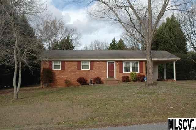 3696 Weyland Dr, Conover, NC 28613