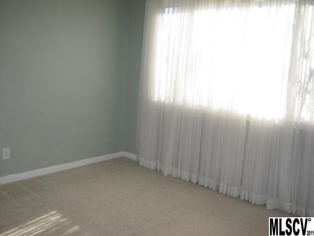 1050 21st Ave NW #86, Hickory, NC 28601