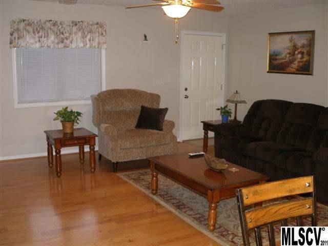 505 2nd Avenue Pl NE #E-4, Conover, NC 28613